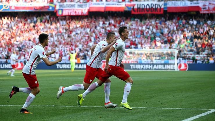 Polonya tarih yazdı... EURO 2016: Polonya - Kuzey İrlanda: 1-0