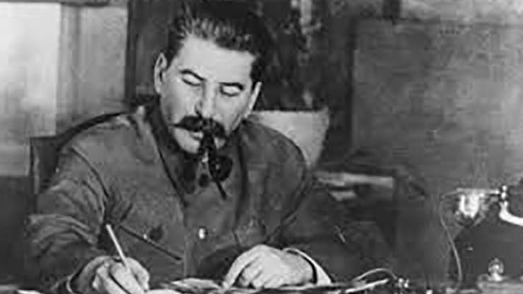 Alternatif bir Stalin portresi: Stalinizm Hükmederken