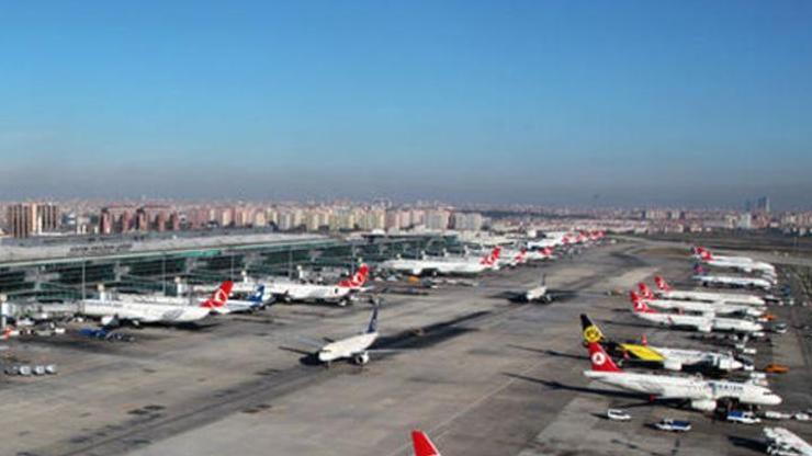 Atatürk Havalimanına giren köpek uçuşları aksattı