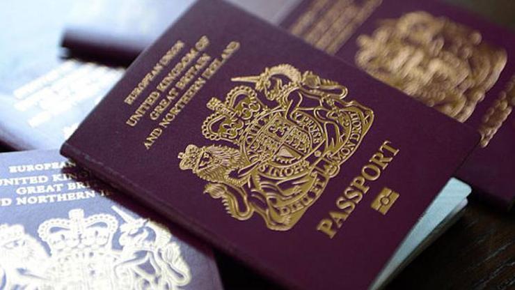 Brükseldeki İngilizler Belçika pasaportu istiyor