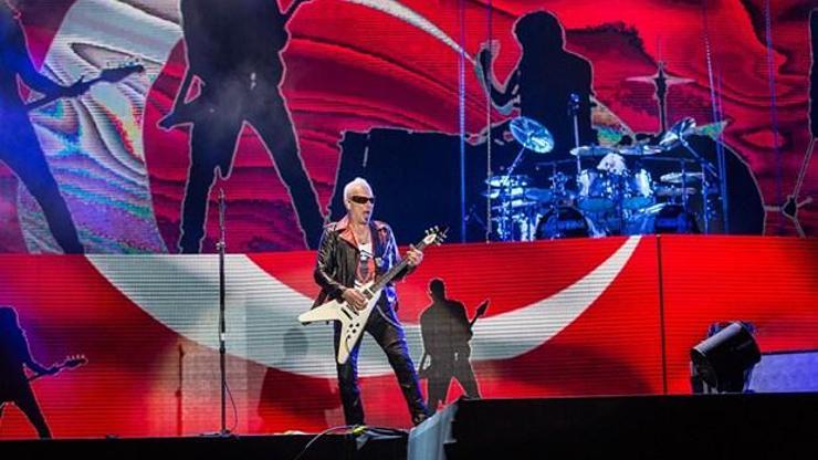 Scorpions İstanbulda konser verdi