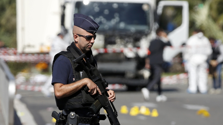 Paris savcısı saldırının bilançosunu açıkladı