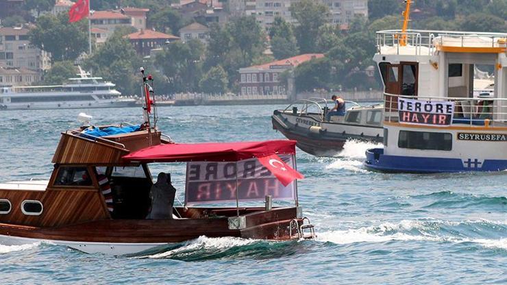 2 bin 500 tekne İstanbul Boğazında terörü lanetledi