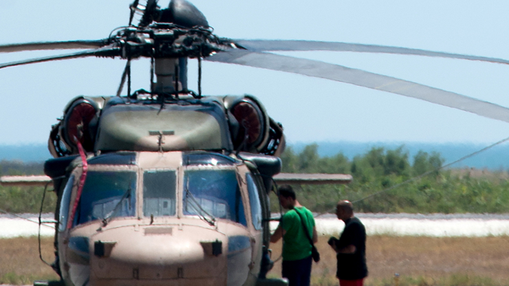 AK Partili vekil: Yunanistana götürülen helikopterde CIA ajanı vardı