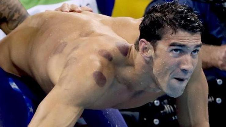 Michael Phelpse dev bir ahtapot saldırmamış