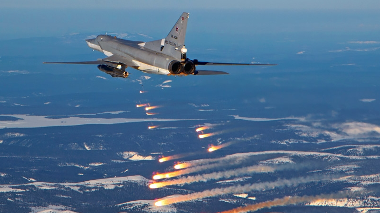 Rusya, İran’dan kaldırdığı uçaklarla Suriye’de IŞİDi vurdu