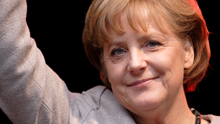Alman Başbakan Merkel Mesafeliyiz diyecek