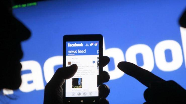 Facebook canlı yayını masa üstüne taşıyor