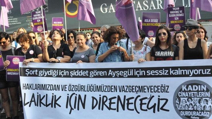 Ayşegül Terzi'nin darbedilmesi protesto edildi Ayşegül Terzi'nin darbedilmesi protesto edildi