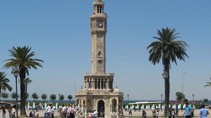 Türkiyenin en yüksek oranda yaşlı göçü alan ili İzmir