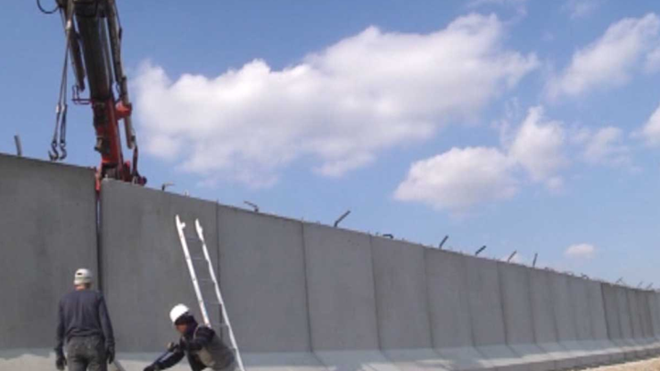 Sınır güvenliği için Akçakaleye beton duvar