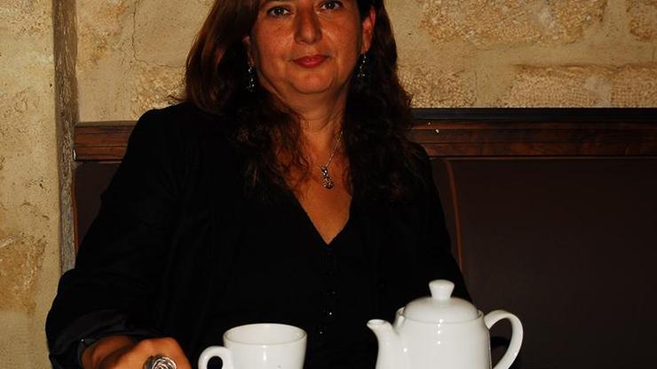 Elisa anneannenin mutfağının peşinde! Elisa anneannenin mutfağının peşinde!