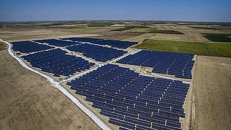 Konya’ya 1 milyar dolarlık güneş enerjisi santrali