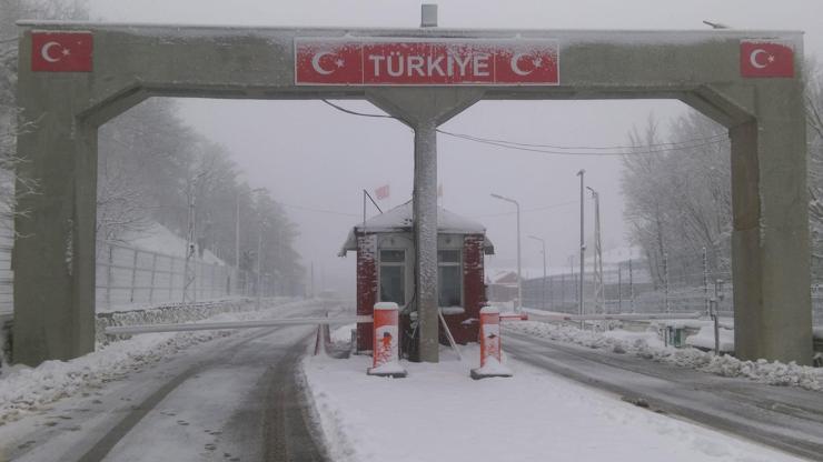 Kırklareli ve Edirne beyaza büründü