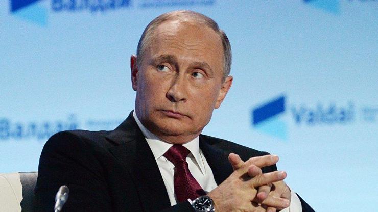 Putin: Tek kutuplu dünya çöktü