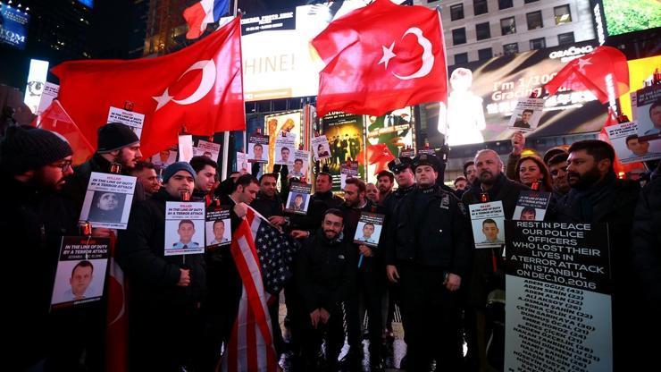 İstanbul şehitlerine New Yorkta anma töreni
