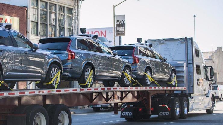 Uberün trafik kuralı dinlemeyen sürücüsüz araçları Kaliforniyadan kovuldu