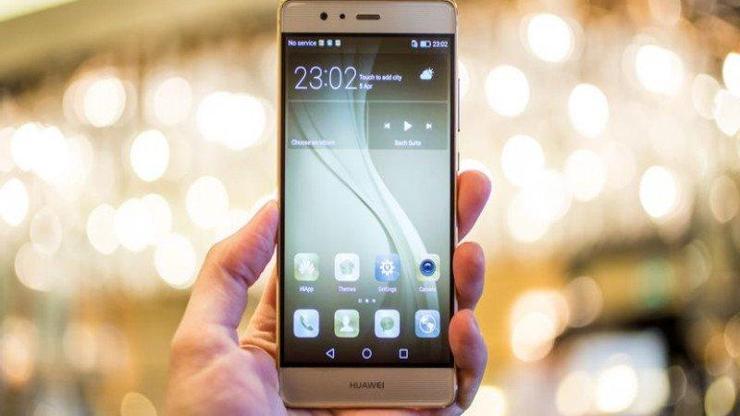 Huawei 140 milyon akıllı telefon satışına ulaştı