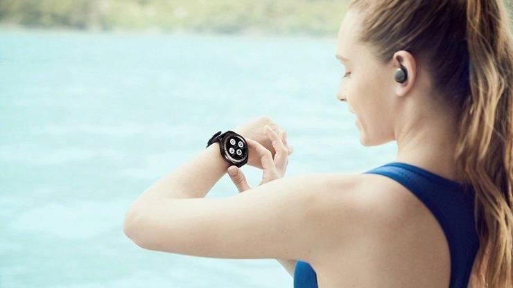 Spotify Samsung Gear S3 ile bileklerde