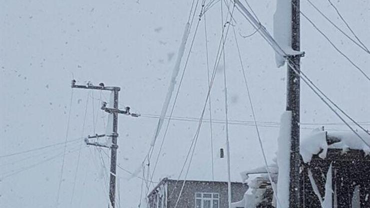 Elektrik kesintisini bu fotoğraflarla açıkladılar