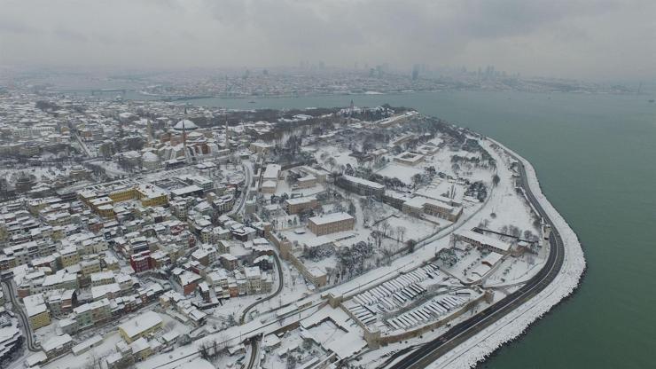 Havadan fotoğraflarla İstanbulda kar