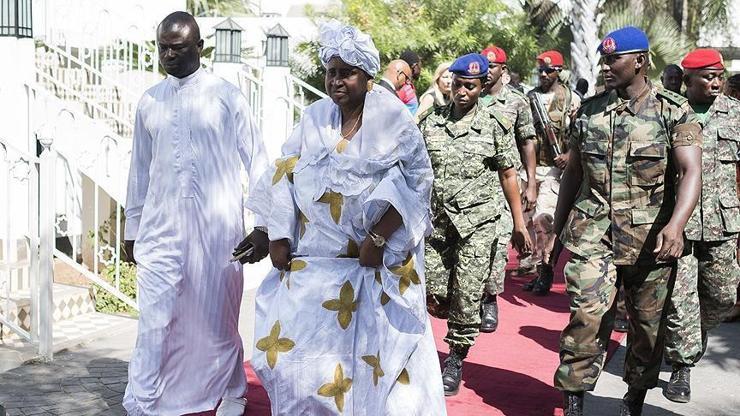 Gambiyalı başkan yardımcısı OHAL ilanı üstüne istifa etti