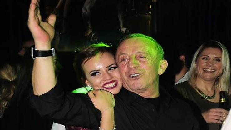 Ali Ağaoğlu sevgilisinin partisinde