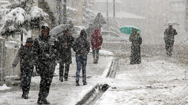 Meteorolojiden 28 il için yoğun kar yağışı uyarısı