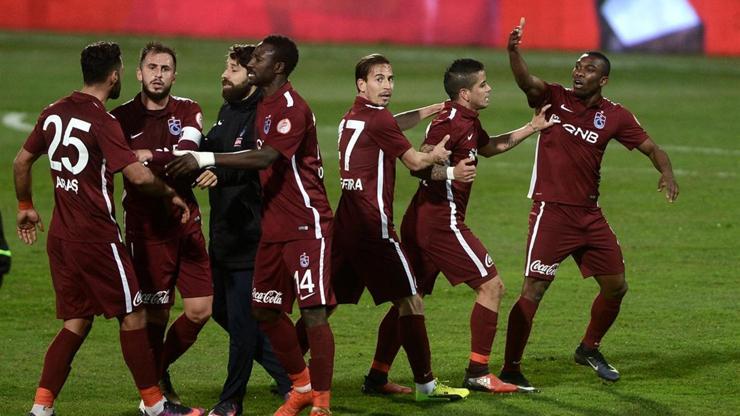 Trabzonspor: Takımı yıpratmayın