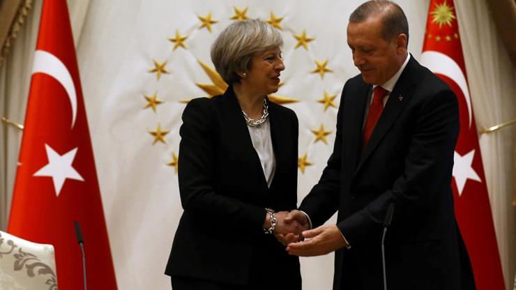 Theresa Mayin Türkiye ziyaretini İngiliz basını böyle gördü