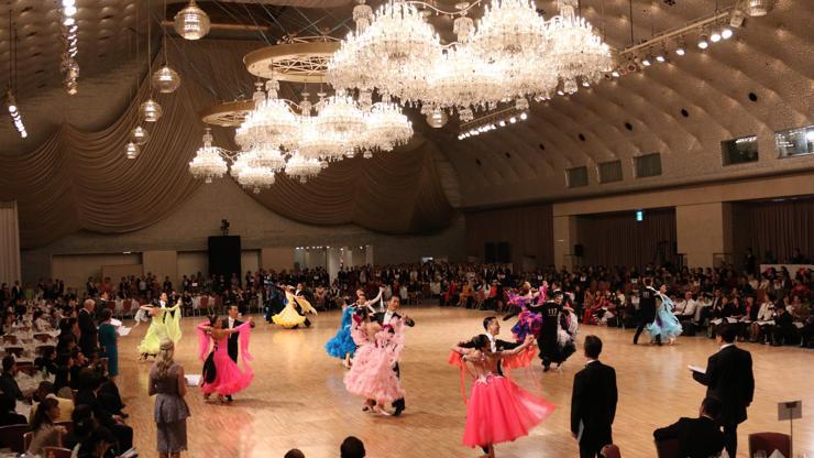 Adanada TDSFnin latin dansları rüzgarı