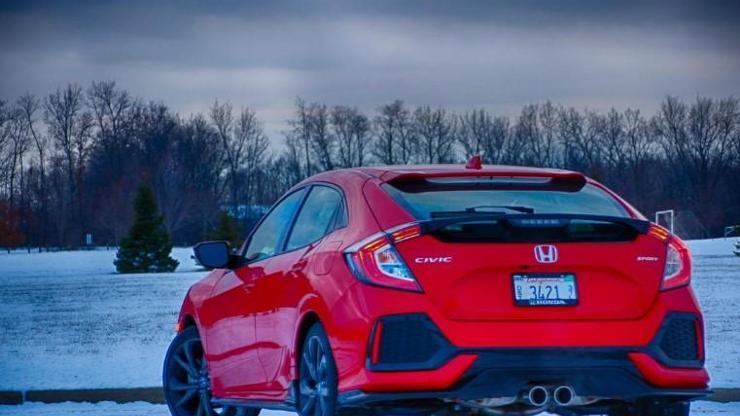 2017 Honda Civic Sport: Hatchbackin Dönüşü