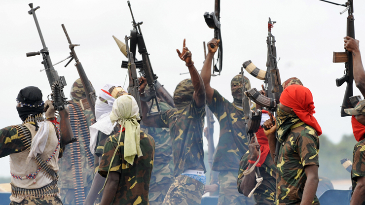 Nijeryalı korsanlar Rusları rehin aldı
