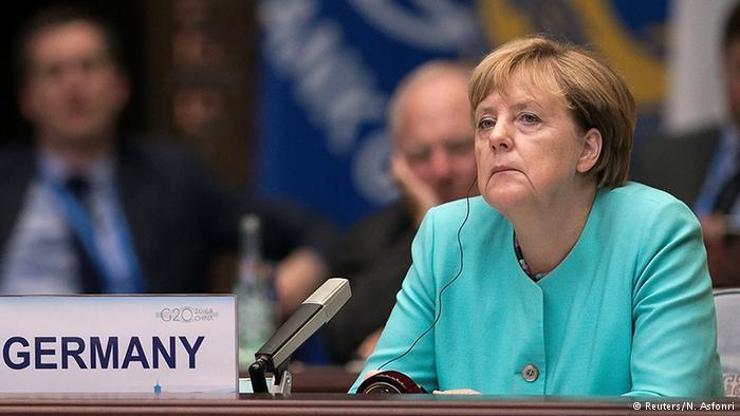 Merkelden İncirlik açıklaması