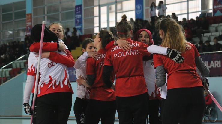 Polonyayı süpüren Türkiye curlingde finalde