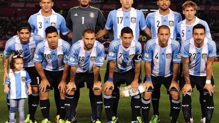 Arjantinde futbolcular illallah etti