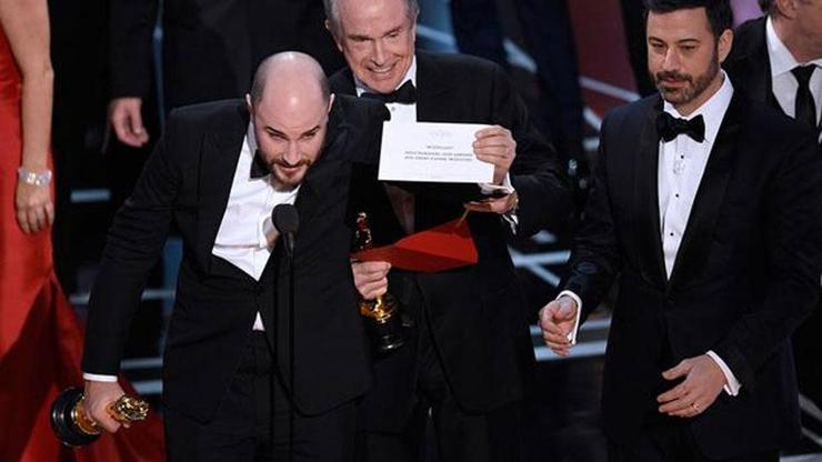 Oscar Ödül Töreninde skandal hata