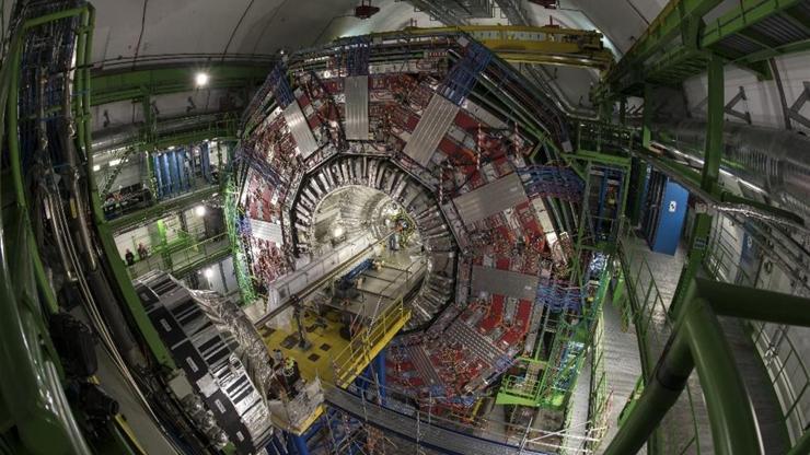 CERN’e açık kalp ameliyatı