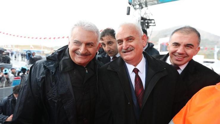 Başbakan Yıldırım İzmirli benzeriyle buluştu