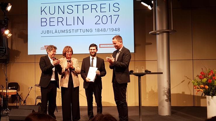 Berlin Güzel Sanatlar Akademisi’nin Büyük Sanat Ödülü Emin Alpere verildi