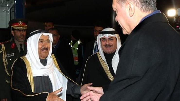 Cumhurbaşkanı Erdoğan, Kuveyt Emiri el Sabahı havalimanında karşıladı