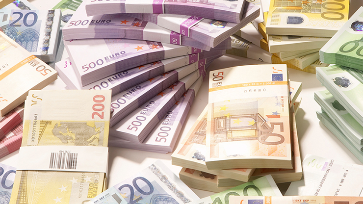 Alman Bankası yanlışlıkla 5,4 milyar euro transfer etti