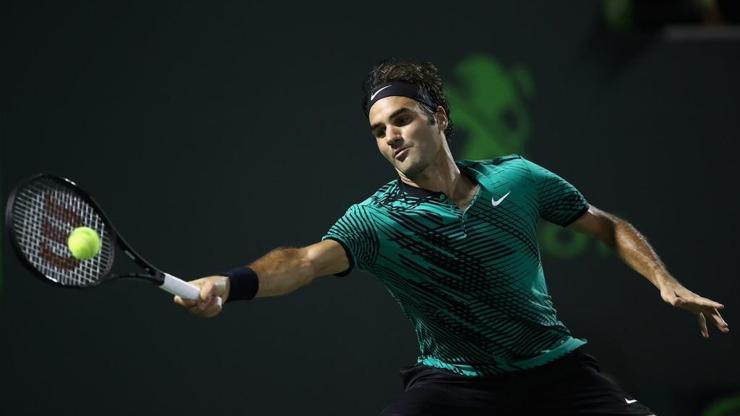 Ekselansları Federer yine tarih yazdı