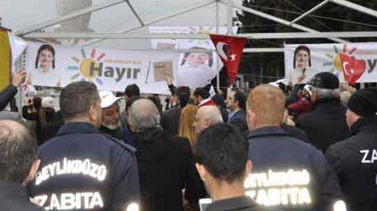 CHPnin Hayır çadırı İBB ekipleri tarafından söküldü