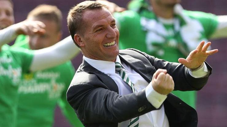 Brendan Rodgers 4 yıllık imzayı attı