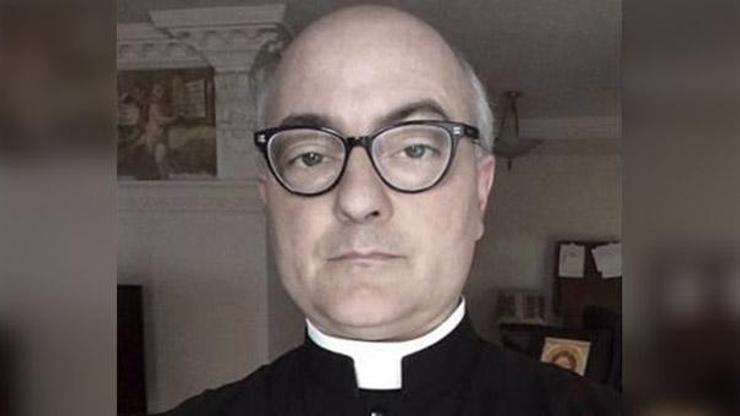 Kilise 30dan fazla küçük kıza tecavüz eden AIDSli rahibi affetti