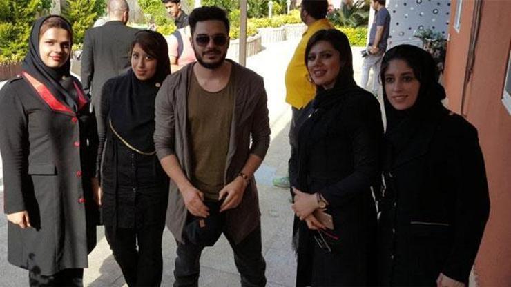 Türk şarkıcıya İrandan yasak