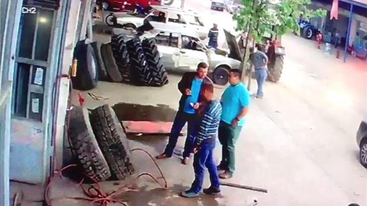 Şişirilen TIR lastiği bomba gibi patladı