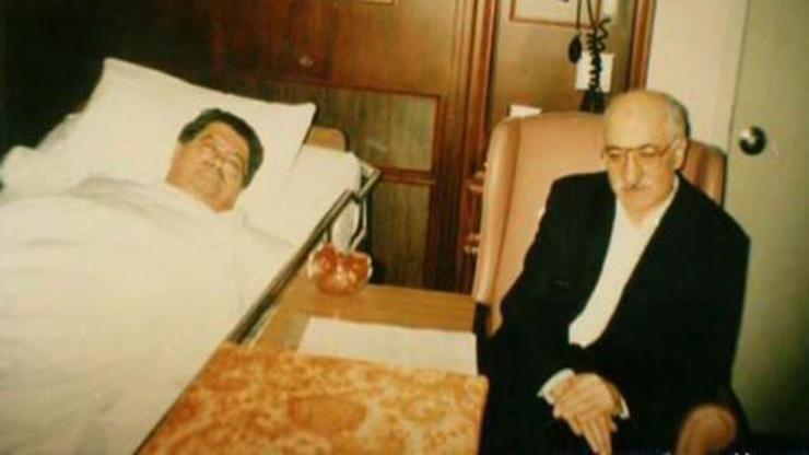 Özal ile Gülenin fotoğrafının sırrı ortaya çıktı