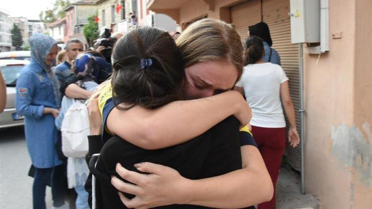 Marmaris kazasının ikinci grubu gözyaşları içinde Bucaya döndü